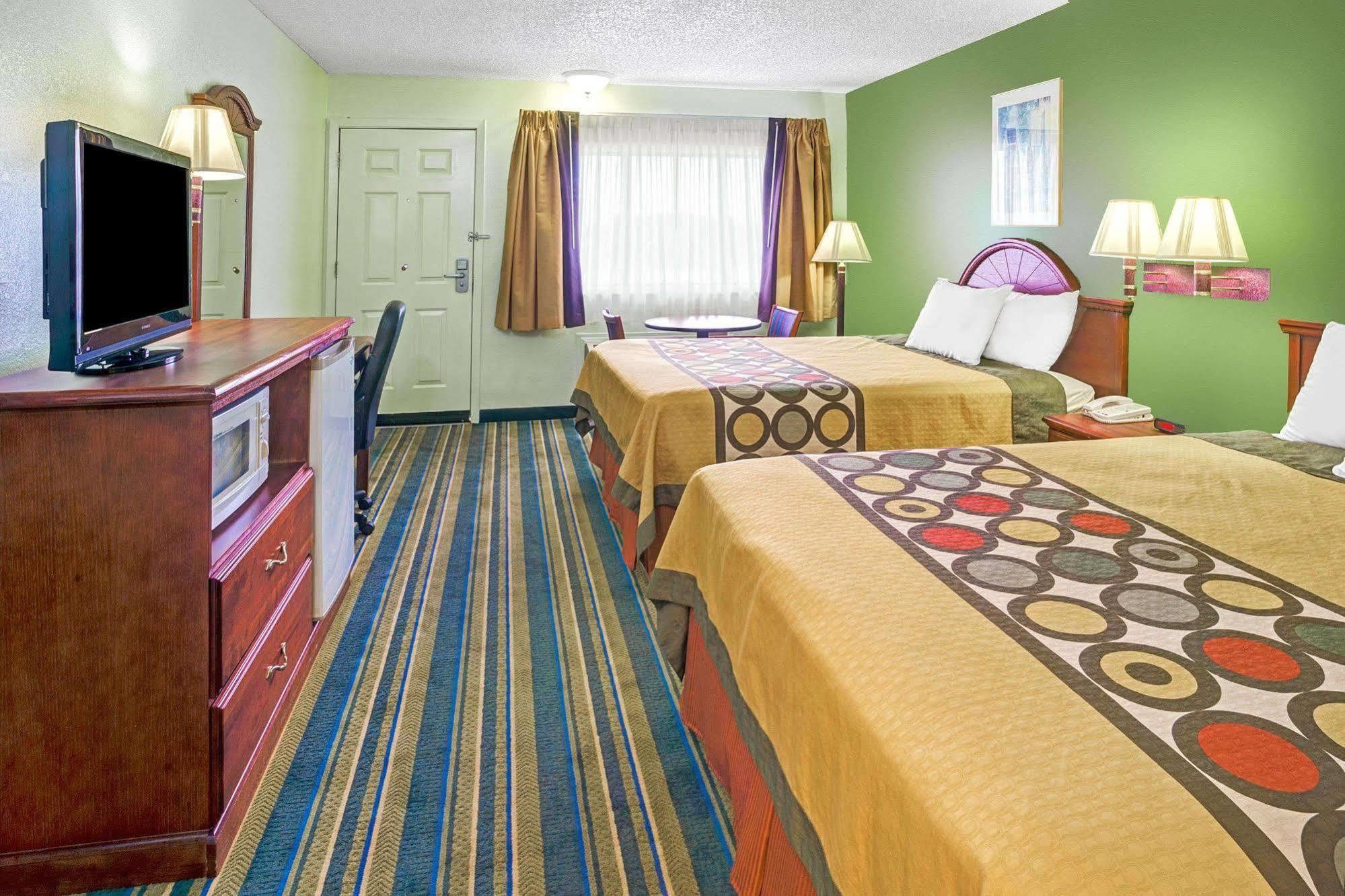 Super 8 By Wyndham Yreka Hotel Kültér fotó